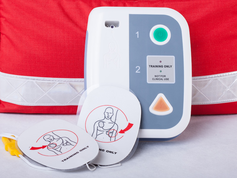 defibrylator aed trening